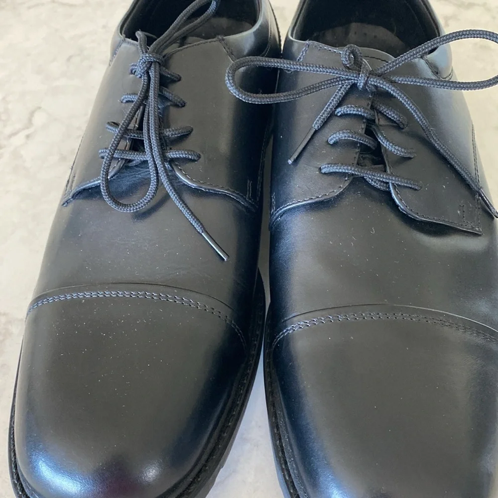 Nunn Bush Black Cap Toe Derby men’s size 10 M